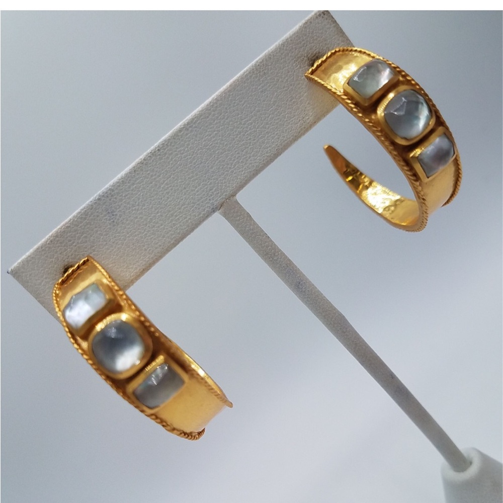 Julie Vos Savoy Statement Hoop